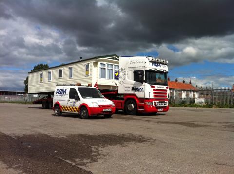 /images/truck_and_escort_van_1